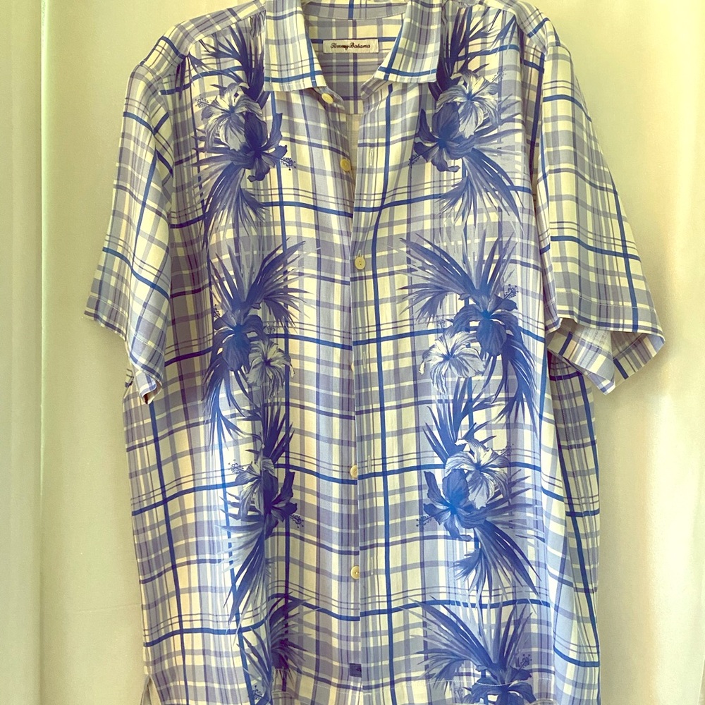 Tommy Bahama men’s shirt